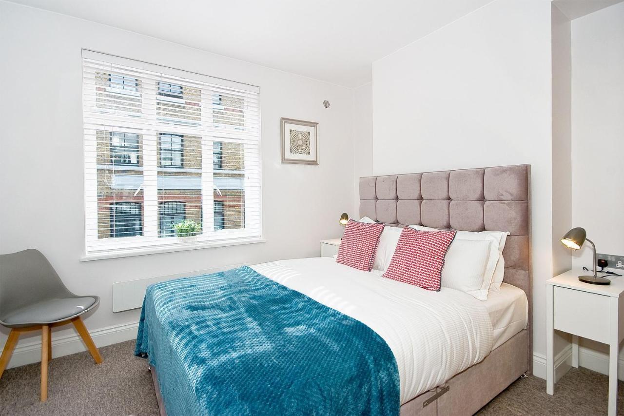 F4 Greek Street By City Living London Bagian luar foto